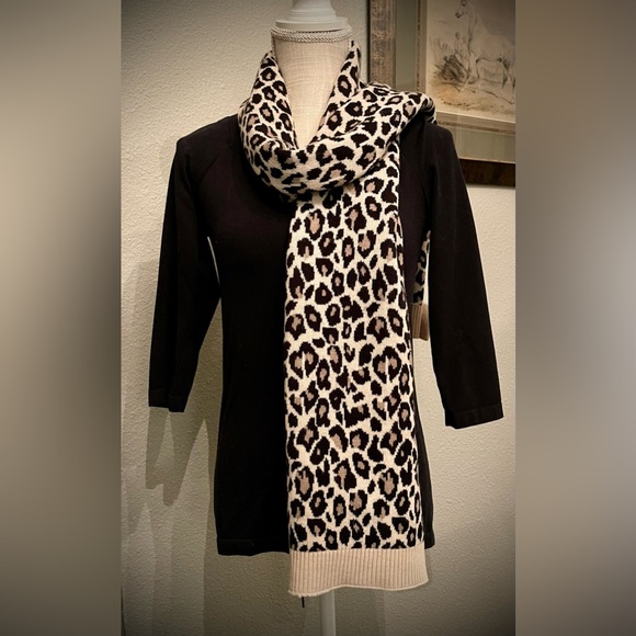 KATE SPADE SCARF - Picture 4 of 6